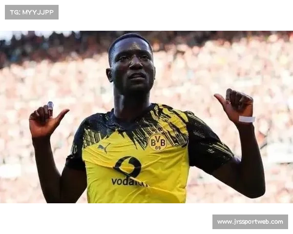 多特蒙德4-0大胜科隆，吉拉西大四喜